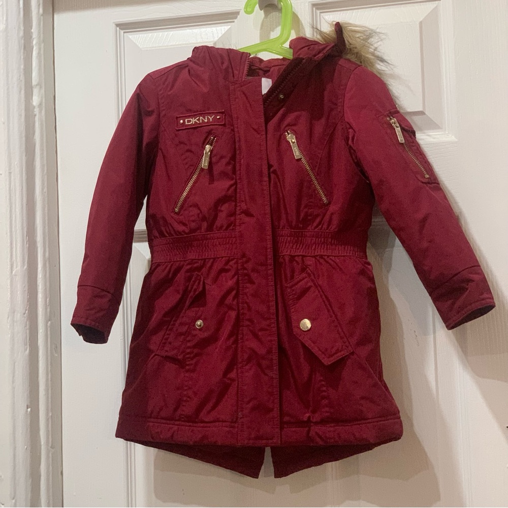 DKNY Girls Maroon w/ Gold Accents Heavy Jacket Coat Size 4 Fur Lined Hood